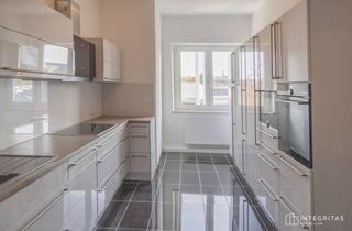 Wohnung mieten in Königsstraße 72, 95028 Innenstadt, Frisch renovierte 3-Zimmer Wohnung im Zentrum von Hof