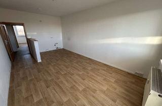 Wohnung mieten in Wolfenbütteler Straße 13, 38820 Halberstadt, Ideal für die ganze Familie! Helle 4-Zimmer-Wohnung mit Balkon!