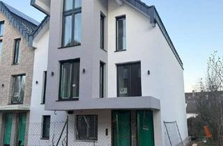 Wohnung mieten in 50765 Volkhoven/Weiler, Wohnen im Neubau: Moderne 3-Zimmer-Wohnung & exklusive 4-Zimmer-Galeriewohnung in Köln-Weiler