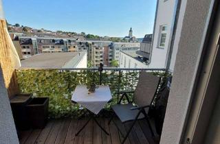 Wohnung mieten in 07545 Gera, Seltenheit - hübsche 3 RW mit zwei Balkonen & Fahrstuhl