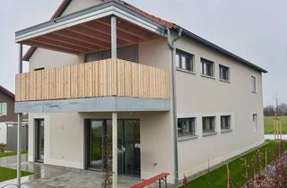 Wohnung mieten in 87767 Niederrieden, Moderne 3-Zimmerwohnung mit Balkon und eigenem Garten