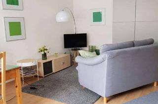 Wohnung mieten in 86165 Lechhausen, Schöne 2-Zimmer Wohnung mit Loggia