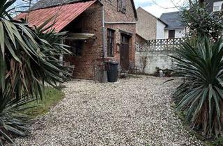 Haus kaufen in 54492 Zeltingen-Rachtig, Charmantes, freistehendes Bruchsteinhaus mit Nebengebäude in Zeltingen-Rachtig