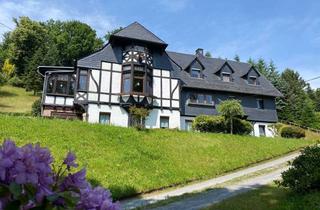 Haus kaufen in 08107 Kirchberg, Außergewöhnliches Wohnhaus - Carport - Garagen - Werkstatt -Wochenendhaus!