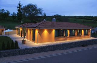 Haus kaufen in 67756 Hinzweiler, Wohnen auf einer Ebene! Barrierefreier Bungalow mit exklusiver Ausstattung