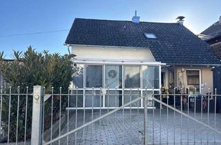 Einfamilienhaus kaufen in 94577 Winzer, Mod. Einfamilienhaus m. beheiztem Wintergarten u. kl. Grundstück in ruhiger Zentrumslage in Winzer!