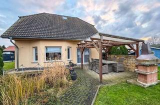 Haus kaufen in 06780 Zörbig, Zwei Häuser in einem Angebot