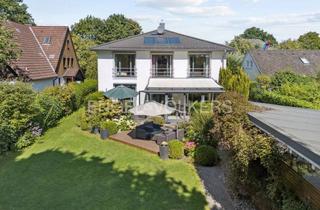 Villa kaufen in 22926 Ahrensburg, 270 m² Wohnfläche mit Vollkeller und Traumgarten im Ahrensburger Villenviertel