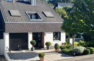 Doppelhaushälfte kaufen in 76228 Grünwettersbach, Großzügige Doppelhaushälfte zum Wohlfühlen