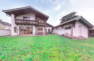 Einfamilienhaus kaufen in 53859 Niederkassel, Großzügiges Einfamilienhaus mit Entwicklungspotenzial in ruhiger Lage von Niederkassel Rheidt