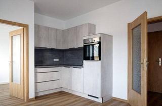 Wohnung mieten in Fritz-Ebert-Straße 12, 07973 Greiz, Gepflegte Singlewohnung mit Einbauküche