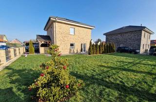 Villa kaufen in 16356 Werneuchen, Ihr Zuhause zum Ankommen – Moderne Stadtvilla im Grünen