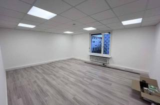 Praxen mieten in Westliche-Karl-Friedrich-Straße 23, 75172 Innenstadt, PF-Fußgängerzone: Praxisetage in Bestlage (Apotheke und Gesundheitszentrum im Gebäude)