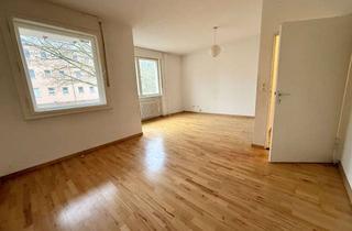 Wohnung kaufen in Berlepschstraße 124, 14165 Zehlendorf, 2-Zimmer-Hochparterrewohnung mit Balkon in gepflegter Anlage – Zehlendorf