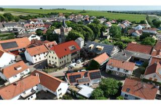 Wohnung kaufen in Obere Schlossgasse, 55234 Biebelnheim, 3ZKB-Neubau. Im ehemaligen Weingut. Effizienzhaus 40. 52.500 € Zuschuss der KfW möglich.