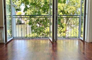 Wohnung kaufen in Naugarder Straße, 10409 Prenzlauer Berg, Helle Dachgeschosswohnung in perfektem Zustand mit Terrasse im Prenzlauer Berg