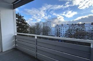 Wohnung kaufen in 85057 Nordwest, ++PREISWERTE 3 ZIMMER-WOHNUNG MIT BALKON UND TIEFGARAGE NÄHE AUDI AG++