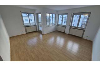 Wohnung mieten in Oberhaßlauer Straße 10, 08112 Wilkau-Haßlau, + + + 3,0-Zimmerwohnung mit Balkon! + + +