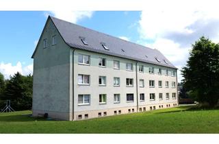 Wohnung mieten in 08223 Neustadt, Dachgeschosswohnung im Grünen - fantastischer Ausblick inklusive!