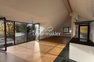 Wohnung mieten in 81827 München, Lichtdurchflutete 3 Zimmer Dachgeschosswohnung Inmitten von München-Waldtrudering