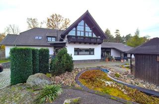 Haus kaufen in Dorfstraße 59, 15910 Krausnick-Groß Wasserburg, Stilvolles Architektenhaus in naturvoller Umgebung – Einliegerwohnung – Innenpool –