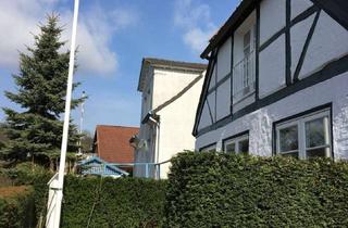 Haus kaufen in Brandts Weg, 22587 Blankenese, Fischerhaus im Treppenviertel mit Elbblick (courtagefrei) - Ihre einmalige Chance!