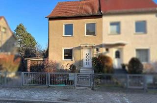 Doppelhaushälfte kaufen in 04279 Lößnig, Ihr Heimwerkerprojekt - Leerstehende Doppelhaushälfte mit Sanierungsbedarf in Leipzig-Lößnig