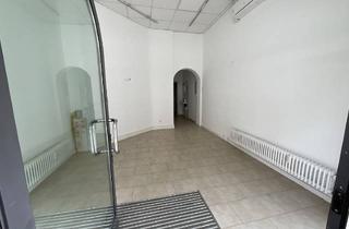 Geschäftslokal mieten in 78050 Villingen-Schwenningen, Bezugsfreie kleine Ladenfläche in der Fußgängerzone