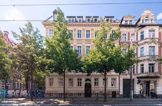 Mehrfamilienhaus kaufen in 04275 Leipzig, Leipzig - EINMALIGE CHANCE 3,5 Zimmer mit Süd-Balkon in der Leipziger Südvorstadt