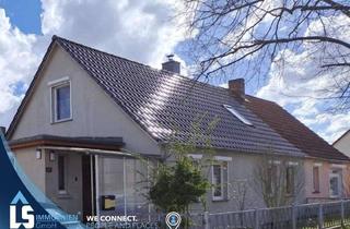 Einfamilienhaus kaufen in 14727 Premnitz, Premnitz OT Mögelin - Modernes Einfamilienhaus mit großem Grundstück, Pool, Scheune und Smart-Home-Elementen in Mögelin