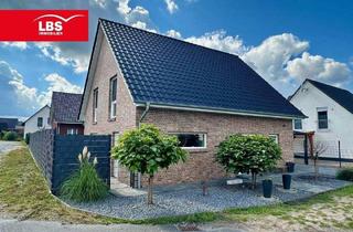 Einfamilienhaus kaufen in 48336 Sassenberg, Sassenberg - Neuwertiges Einfamilienhaus in Füchtorf