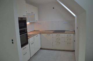 Wohnung kaufen in 53844 Troisdorf, Troisdorf - Attraktive Eigentumswohnung in wohnfreudlicher Citylage