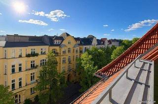 Wohnung kaufen in Markelstraße 4, 12163 Berlin, Berlin - Bezugsfreie Dachgeschosswohnung mit Südwest-Terrasse nahe der Schloßstraße