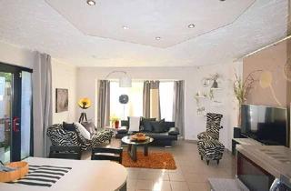 Wohnung mieten in Wiefelsteder Straße 53, 26316 Varel, Gemütliche Wohnung (60qm) mit eigener Terrasse, eigenem Hauseingang / vollmöbliert zu vermieten