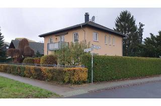 Wohnung mieten in Grohsteig, 12679 Marzahn, Helle und geräumige 2 Zimmerwohnung im OG
