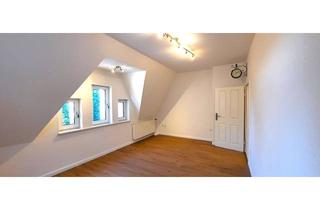 Wohnung mieten in Osterende 132, 25813 Husum, Modernisierte ETW mit Balkon in Husum ab 01.02.2026 frei!