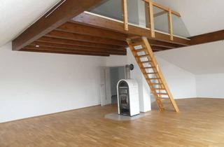 Wohnung mieten in 36110 Schlitz, Große Maisonettenwohnung mit Kaminofen, Balkon und toller Aussicht