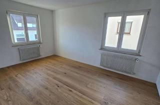 Wohnung mieten in Im Entensee, 72793 Pfullingen, Erstbezug nach Sanierung: 3-Zi.-Wohnung mit Balkon in Pfullingen