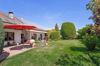 Haus kaufen in 84089 Aiglsbach, Neue Wärmepumpe! 1-2 Fam.-Haus in bester Wohnlage mit PV-Anlage inkl. Stromspeicher!