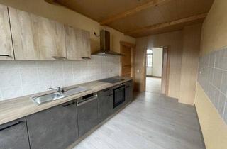 Wohnung mieten in Ellefelder Straße 12 A, 08223 Falkenstein, Singlewohnung mit Küche !