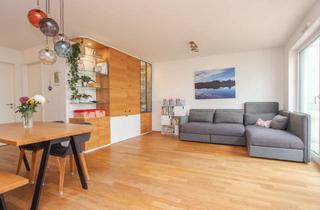 Wohnung kaufen in 85591 Vaterstetten, Lichtdurchflutete und moderne 4-Zimmer-Wohnung mit Balkon in Vaterstetten