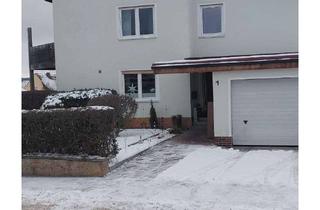 Wohnung mieten in Weinbergstraße, 95463 Bindlach, Elegante 6-Zimmer Dachgeschosswohnung in Bindlach