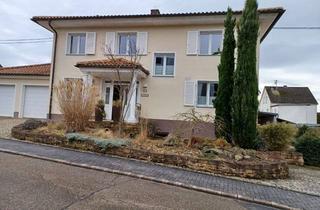 Wohnung mieten in Dekan-Hilpisch-Straße 4a, 56337 Simmern, Helle möblierte 2-Zimmer-Wohnung mit Terrasse in Simmern