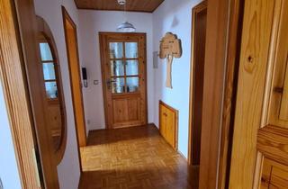 Wohnung mieten in 93055 Burgweinting-Harting, Gepflegte 2-Zimmer Dachgeschosswohnung in Regensburg Harting für Singels