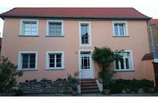 Wohnung mieten in Hauptstrasse 47, 67591 Mölsheim, Liebevoll restaurierte Wohnung in historischer Hofreite mit großem Garten