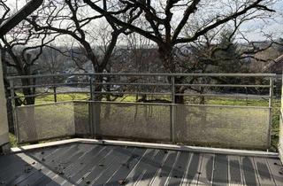 Wohnung mieten in Heinrich-Lübke-Straße 1c, 50374 Erftstadt, Liblar ! moderne 3-Zimmer-Dachgeschoß plus Galerie, Balkon, 2 TG-Stellplätze inkl.