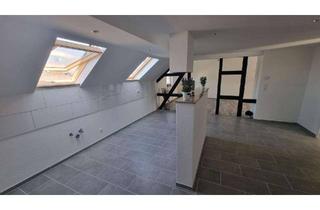 Wohnung mieten in Schwelmer Straße 103, 42389 Langerfeld, Bezug nach Sanierung: 2-Zimmer-Dachgeschosswohnung in Wuppertal-Langerfeld-Beyenburg