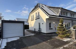 Doppelhaushälfte kaufen in Siedlung "Bogenweg" 999, 44577 Castrop-Rauxel, Moderne Doppelhaushälfte (Bj. 2009) PV-Anlage, Garage & Glasfaser