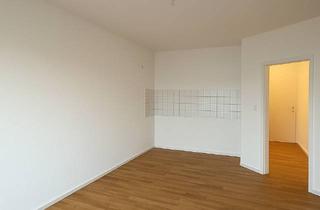 Wohnung kaufen in Duxerstrasse 4d, 84478 Waldkraiburg, Helle 2-Zimmer Wohnung mit 2 Balkonen und Aufzug im Stadtzentrum von Waldkraiburg von Privat