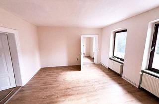 Wohnung mieten in Schulstraße, 38381 Jerxheim, Großzügig leben mit Charakter I 4-Zimmer-Altbauwohnung, renoviert übergeben.